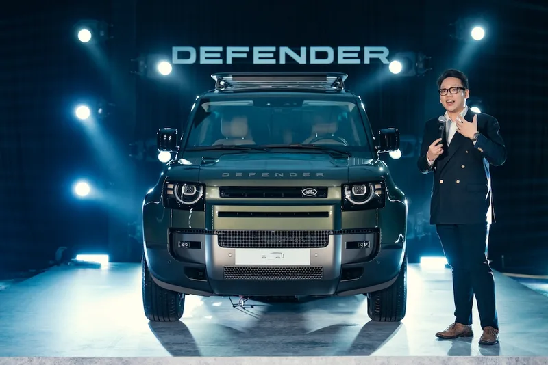 Land Rover Defender